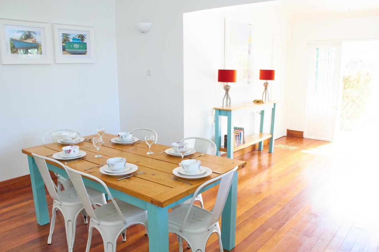 Hummingbird Vila Saint James Exterior foto