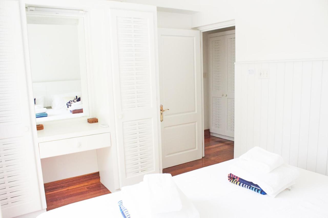 Hummingbird Vila Saint James Exterior foto
